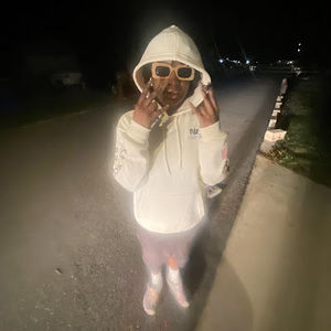 Meet your Posher, Kay